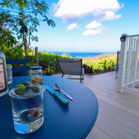 Studio Chez Anna - Vue Mer Et Piscine Ле Карбе Екстериор снимка